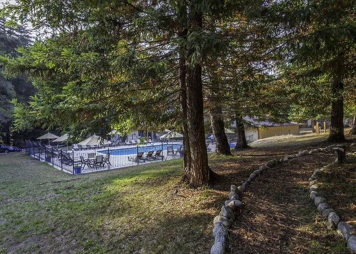 Big Sur Lodge